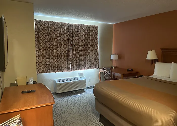 Regency Inn & Suites